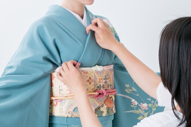 和装着付けの様子